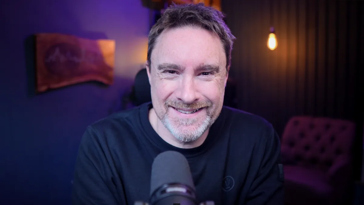 Matt Edmundson headshot